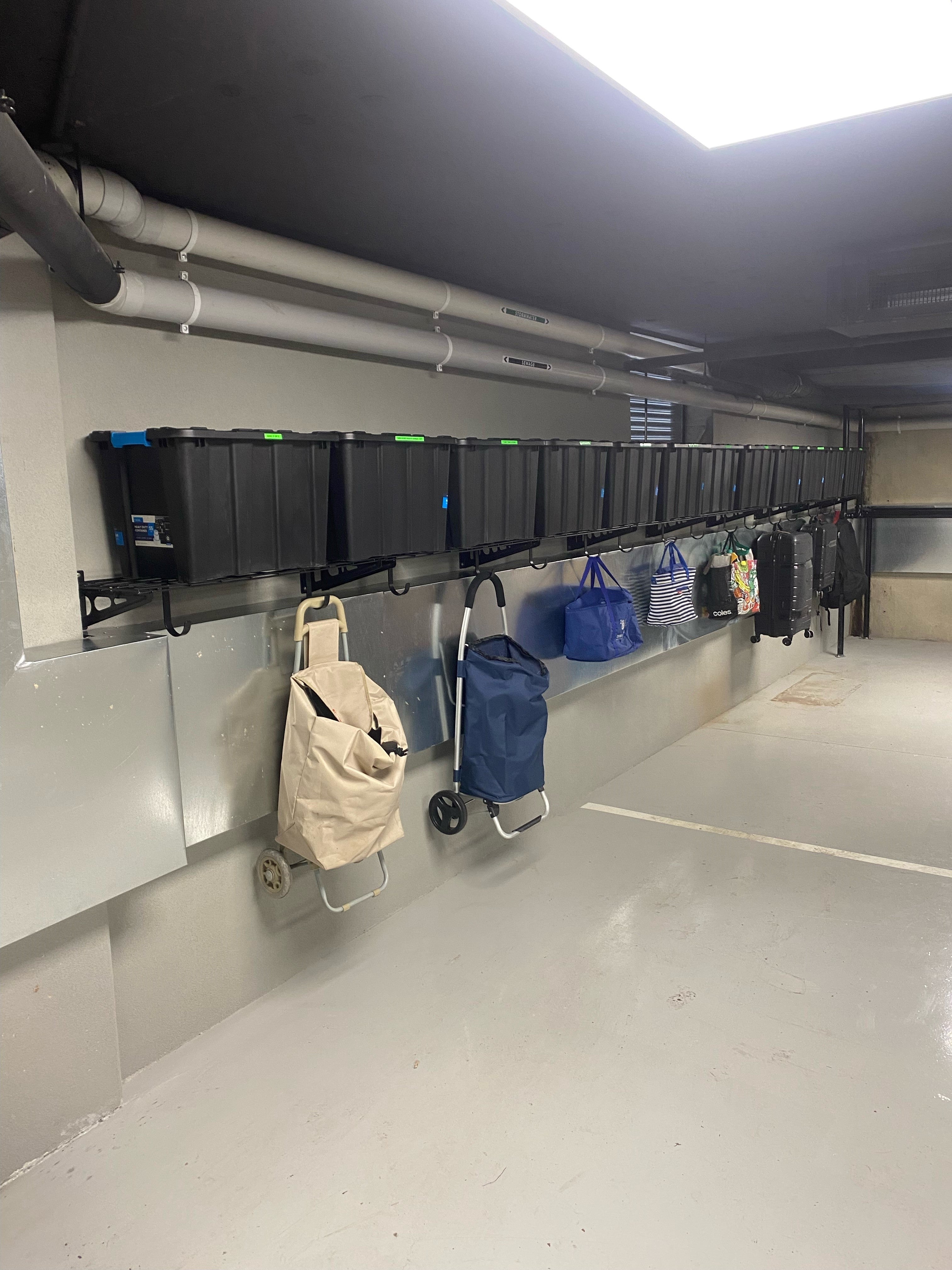 Fleximounts® Wall Shelving Standard