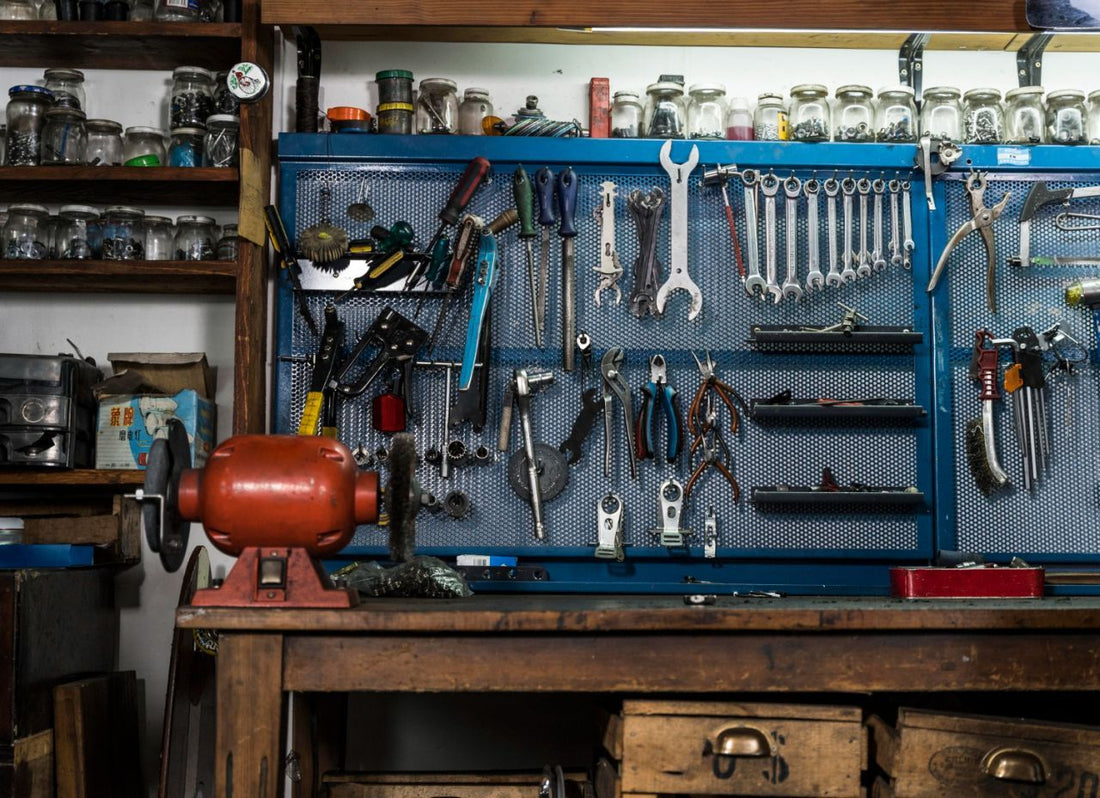 Why Is A Garage Workbench Beneficial?
