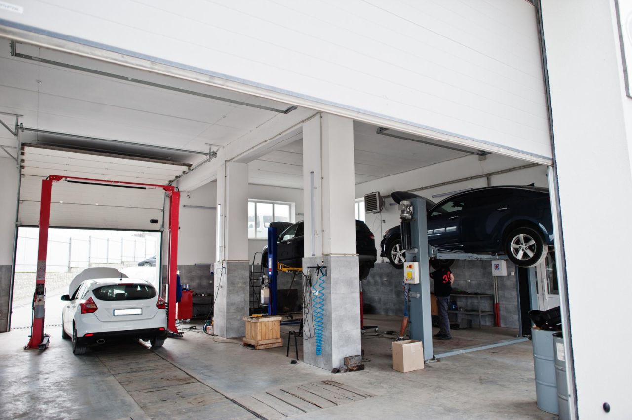 What Are Your Garage Shelves Made Of, And How Thick Are They?