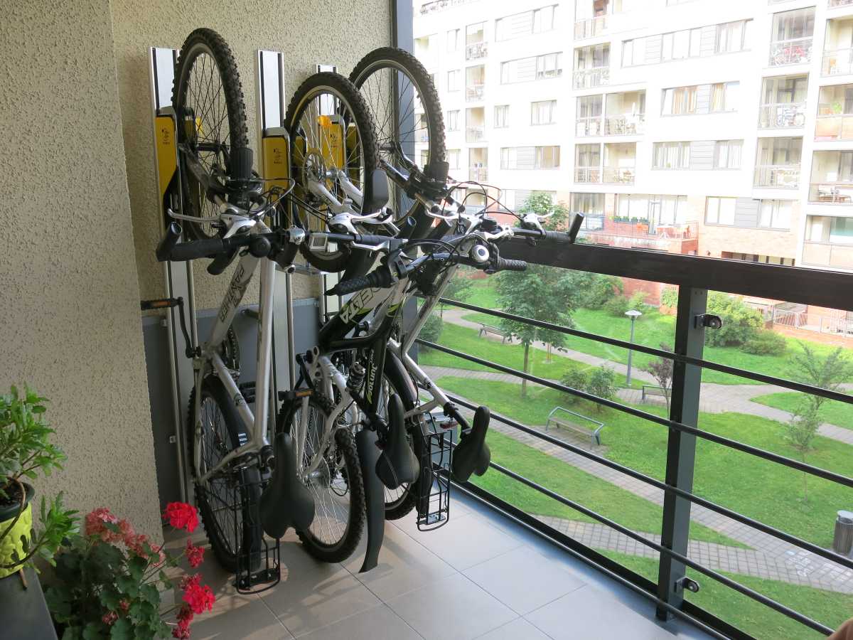 PARKIS® BASIC Vertical Bike Rack - IN STOCK