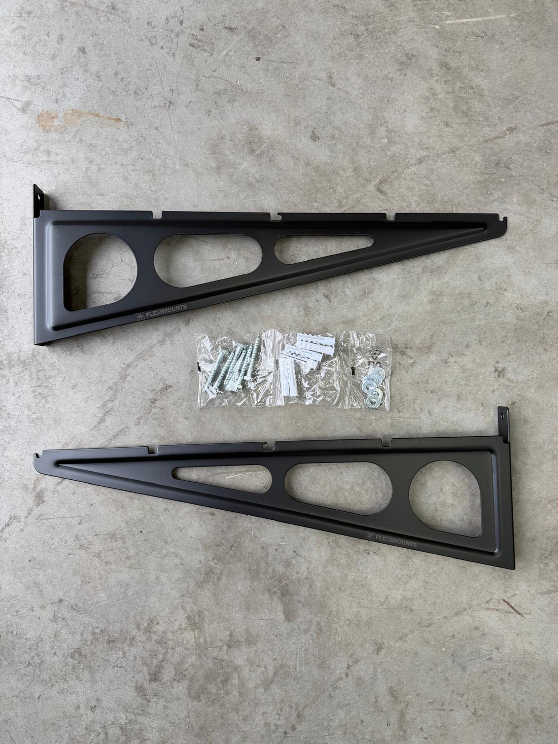 Fleximounts® Bracket Pair - Extra Deep Shelving